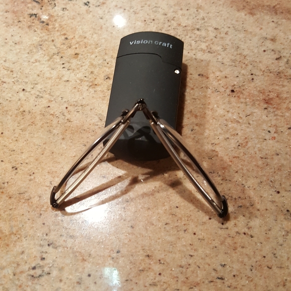 VISION CRAFT folding magnified glasses w/case sold on title - Picture 8 of 8